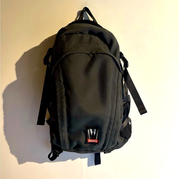 Omertà Unisex The Transporter Backpack - Picture 1 of 7
